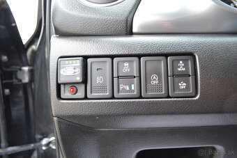 Suzuki Vitara 1.6i A/T - 18