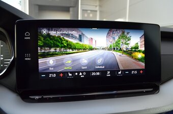 ŠKODA OCTAVIA IV 2.0 TDI DSG WEBASTO KAMERA odpočet DPH - 18