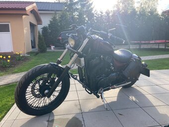 Suzuki Intruder VS 1400 - 18