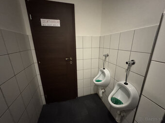 Prenájom prízemného obchodného priestoru 185 m² na prémiovej - 18