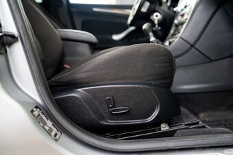 Ford Mondeo combi, 2.0TDCI TITANIUM 103kw, SR vozidlo - 18