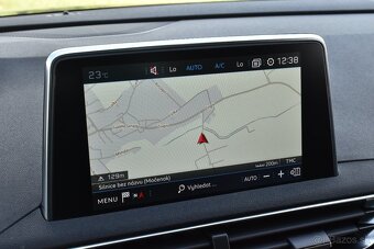 Peugeot 3008 1.2 PureTech 2019. //12.990,- EUR// - 18