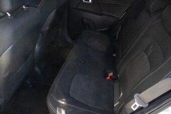 Kia Sportage 1.6 GDI, 99kW (2014) - 18