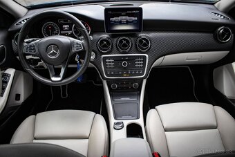 Mercedes-Benz GLA 200 d 4MATIC A/T - 18