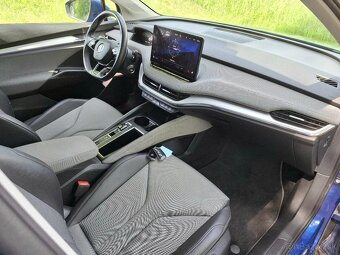 Škoda Enyaq iV 60,modrá RS metalíza,132kW,kamera,2021-tka - 18