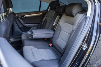Volkswagen Passat 1.4 Comfortline /AJ NA SPLÁTKY/PROTIÚČET/ - 18