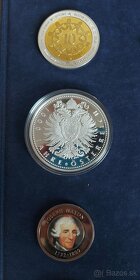 Zbierka medailí a VÝROČNÉ dvojeurových mincí + žetóny - 18