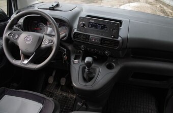 Opel Combo 1.2 Turbo | 2022 | 1. majiteľ - 18