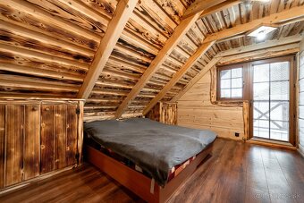 Na predaj nádherná a priestranná drevenica Valkov - Domaša - 18