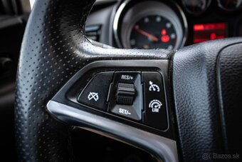 Opel Astra Sport Tourer 2.0 CDTI BiTurbo - 18