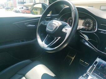 Audi Q8 55 TFSI quattro Competition Plus – 06/2022 - 18