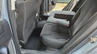 VW Pasat variant 1.6 TDi - 18