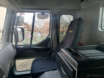 Renault Kerax 8x4 - 18