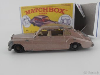 Ford Cortina, Rolls Royce Phantom, Ford Galaxy - 18