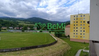 R E Z E R V O V A N Ý  Zrekonštruovaný 4-izbový byt v obci S - 18
