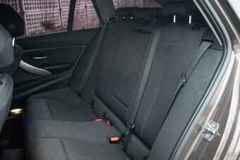 BMW Rad 3 Touring 320d xDrive A/T F31 - 18
