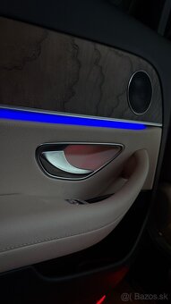 Mercedes E220 d 4MATIC A/T r.v.2018 - 18
