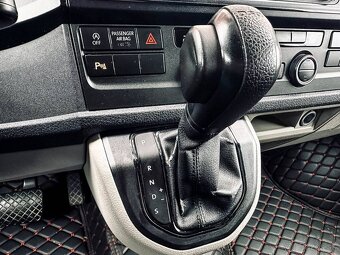 Volkswagen Caravelle T5 2.0 tdi 110kw - 18