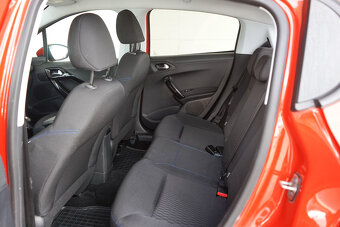 25- PEUGEOT 208, 2019, benzín, 1.2i Signature, 61 kW - 18