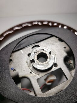 Nardi torino drevený volant - 18