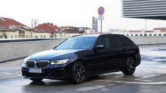 BMW 530i xDrive Laser, Adaptive Drive, 19", Harman/Kardon - 18