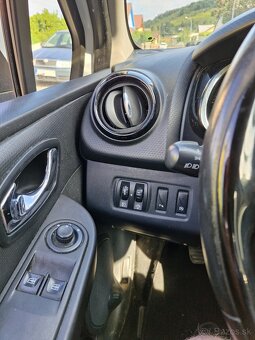 Renault clio 1.5 dCi r.v 2012 - 18