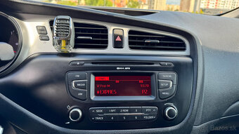 Kia Cee´d SW 1.4 CVVT LX/Silver - 18