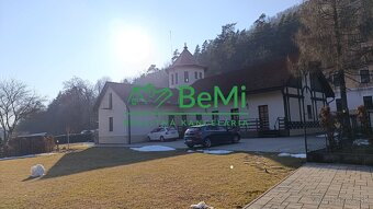 Výnimočná ponuka 4-izbového bytu  s barokovým štýlom, krásno - 18