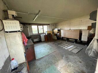 Rodinný dom na bývanie, podnikanie 475 m² - Stará Ľadoveň - 18