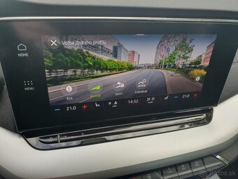 Predám Škoda Octavia Combi First Edition 2.0Tdi DSG - 18