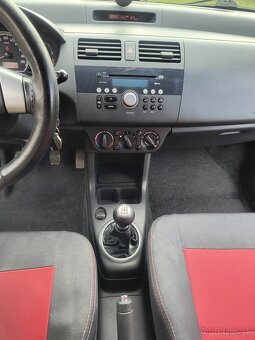 Suzuki Swift 1.3 - 18