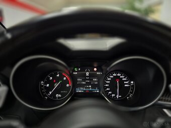 Alfa Romeo Stelvio 2.2 JTD 210k Veloce TI AWD A/T - 18