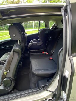 Ford B-Max 1.0 EcoBoost, 51.615 km, r.v. 9/2014, kúp. v SR - 18