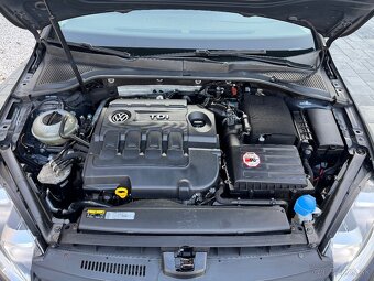 VOLKSWAGEN GOLF 7 VARIANT 1.6 TDI 81KW DSG - 18