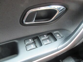 Kia Cee´d SW 1.6 GDI LX/Silver s odp. DPH - 18