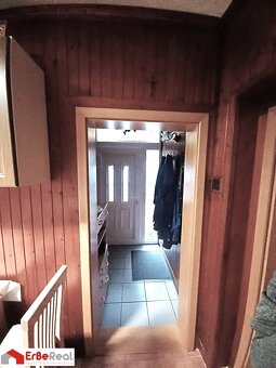Predaj 3 izbového RD s altánkom, garážou a záhradou - 18