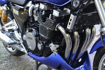 YAMAHA XJR 1200SP CHRISTIAN SARRON REPLIKA - 18