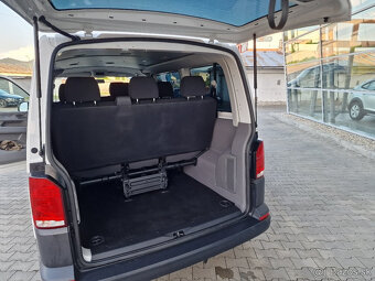 Volkswagen T6.1 Transporter 2.0TDI 9miest bus - 18