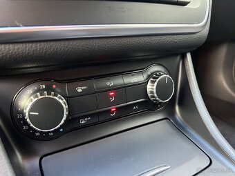Mercedes-Benz CLA Kupé 200 CDI / AUTOMAT - 18