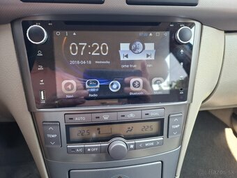 Toyota Avensis Combi 2.2 D-4D Lux - 18