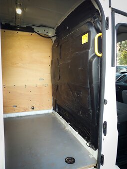 FORD TRANSIT 2.0 TDCI-2018-96kW - L3H2 - LED - KLIMA -ŤAŽNE - 18