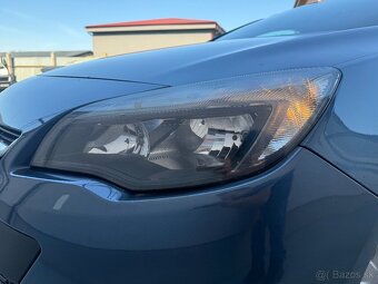 OPEL ASTRA SPORTS TOURER 1.6CDTI MODEL 2016 TOP - 18