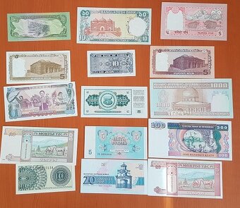 Bankovky 1,5€ - 5€ - 18