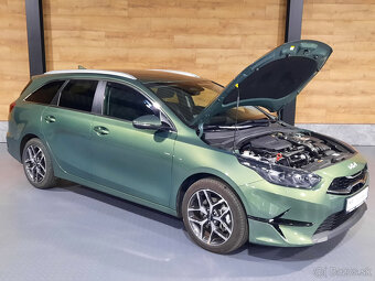 Kia Ceed SW 1.5 T-GDi Gold A/T - 18