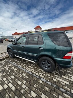 Predam Mercedes-Benz - 18