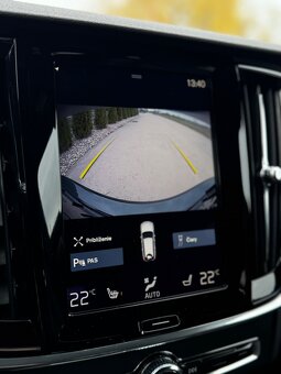 Volvo V90 D4,Momentum,4x4, A/T - 18