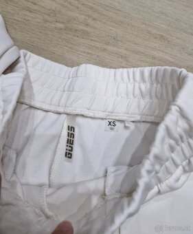 NOVA Guess biela smotanova teplakova suprava - 18
