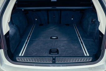 BMW 530d MHEV xDrive Touring Facelift, 2021, odpočet DPH - 18