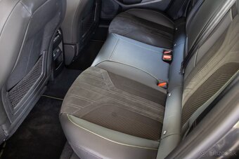 Peugeot 408 GT - 18