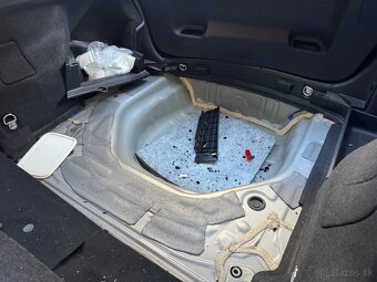Toyota Auris Touring Sport 1.6 VVT 2016 POJAZDNÉ - 18